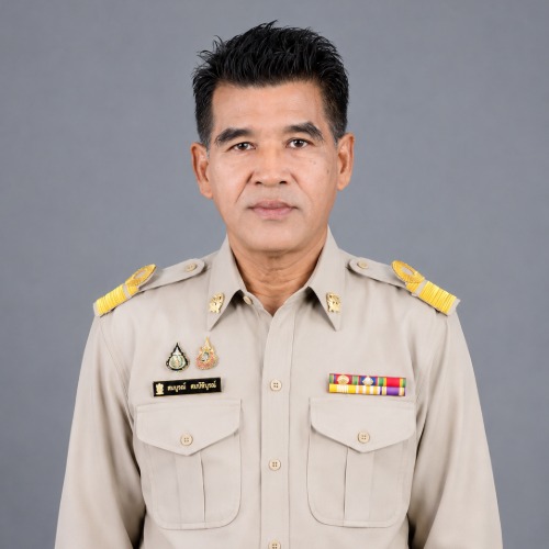 นายสมบูรณ์ สมบัติบูรณ์