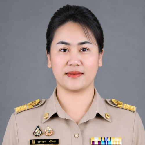 นางสาววรรณกร ศรีทอง